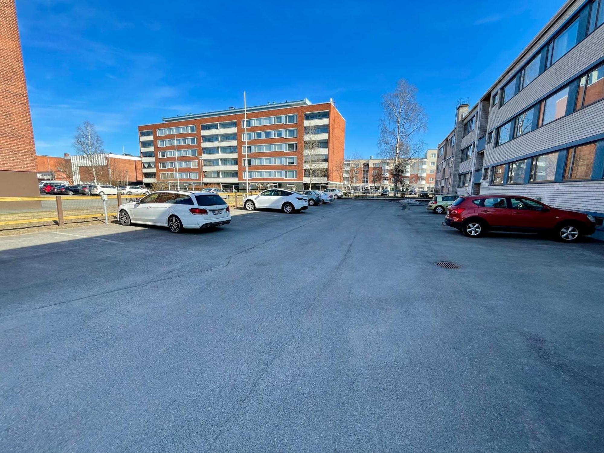 شقة Kiva Majoitus 1-4Hloe, 500M Keskustaan, Parkkipaikka أولو المظهر الخارجي الصورة